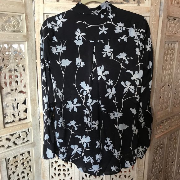 NWT Equipment Essential Navy Floral Satin Blouse XS - Picture 4 of 12